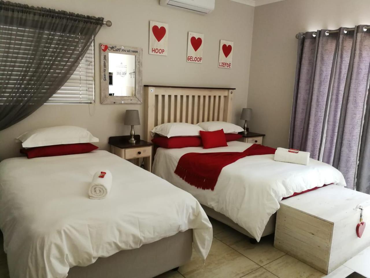 Kalahari Rus Hotel Upington Kültér fotó